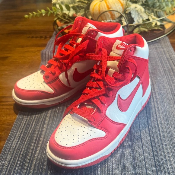 Nike Red and White High Dunks - Picture 1 of 7